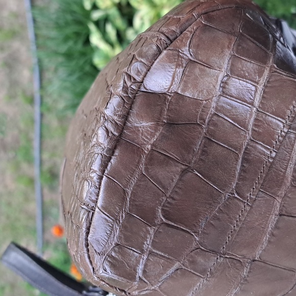 Coach Crocodile Embossed Chelsea Satchel /Crossbody Great Condition - Picture 12 of 14